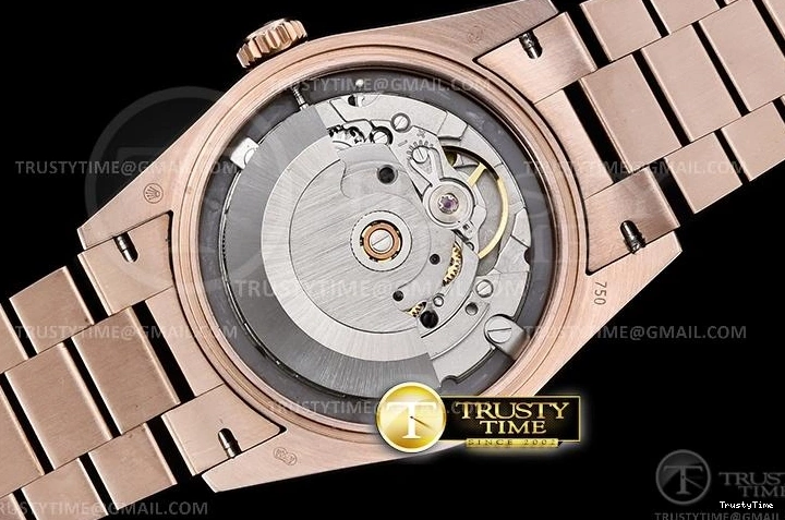 0714 RDD0219J – DayDate 36mm FreshLook 697